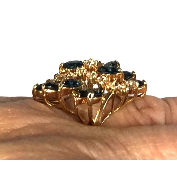 Gold Tone Cocktail Ring Dark Blue Marquise and Clear Round Crystal Cluster Sz 6 - Picture 2 of 6